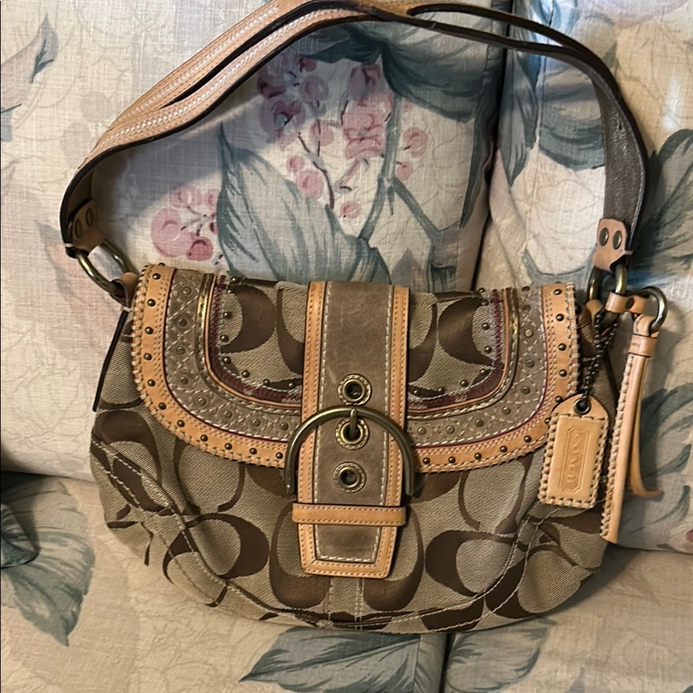 Coach Multicolor Signature Shoulder Bag